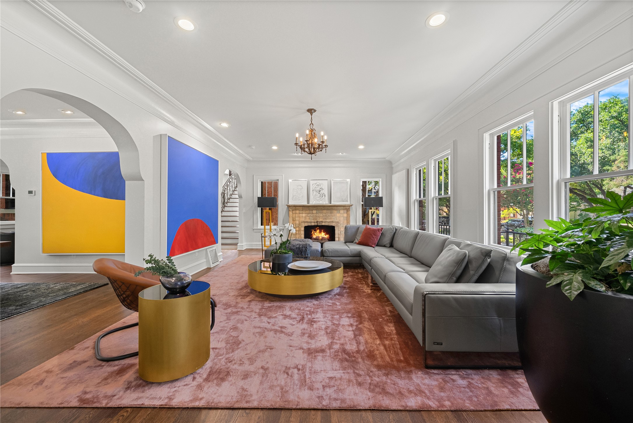 2127 Pembroke Drive