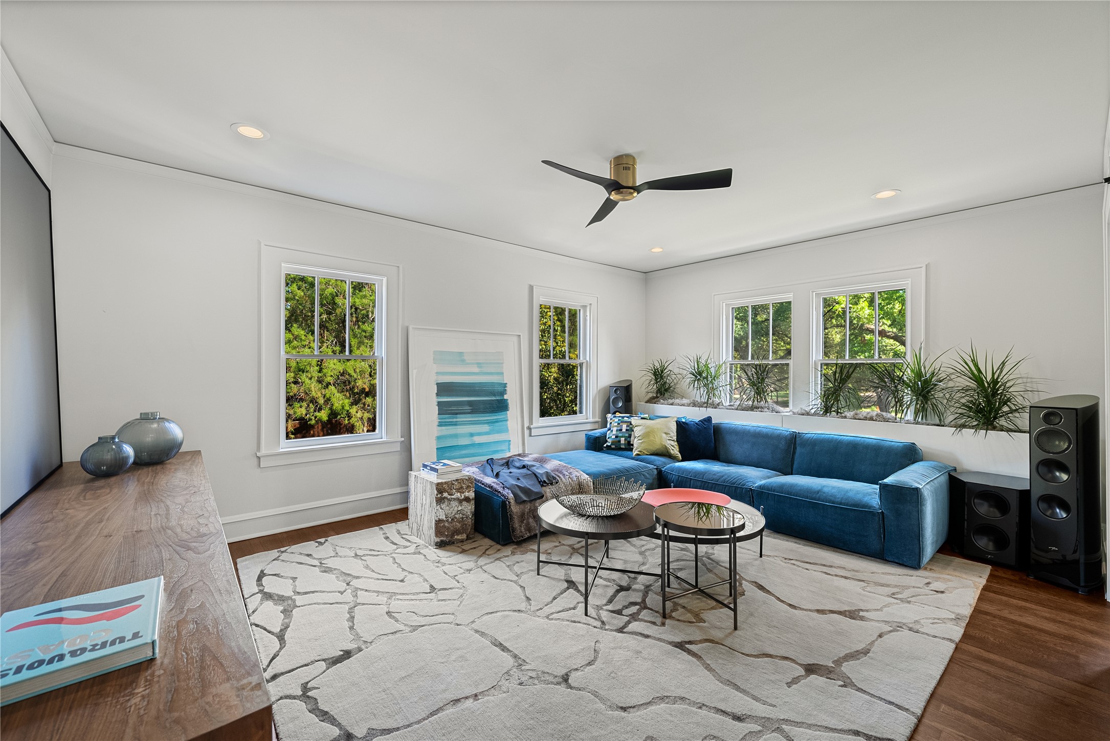 2127 Pembroke Drive