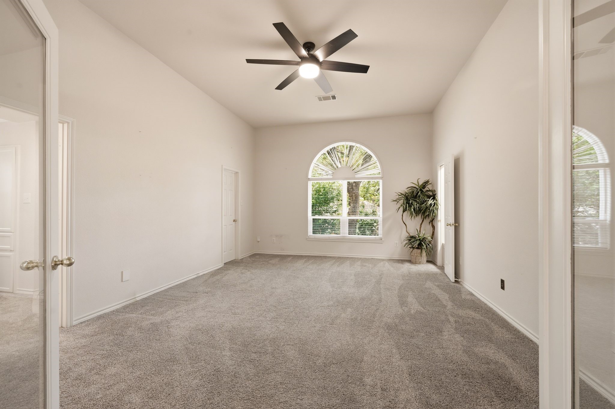 3906 Brookfield Drive