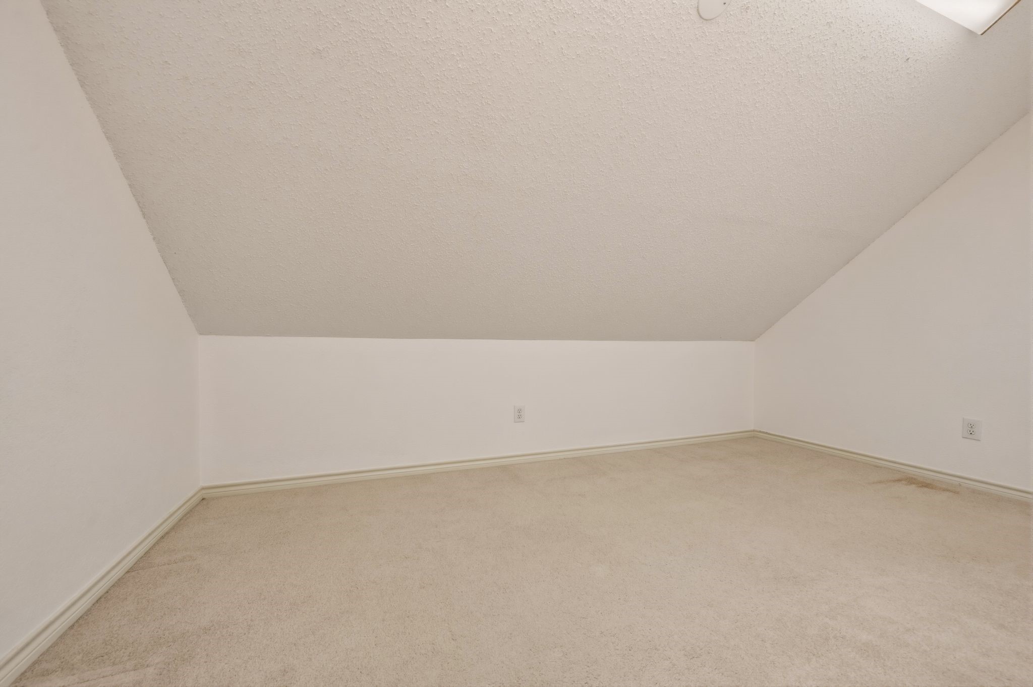 3906 Brookfield Drive
