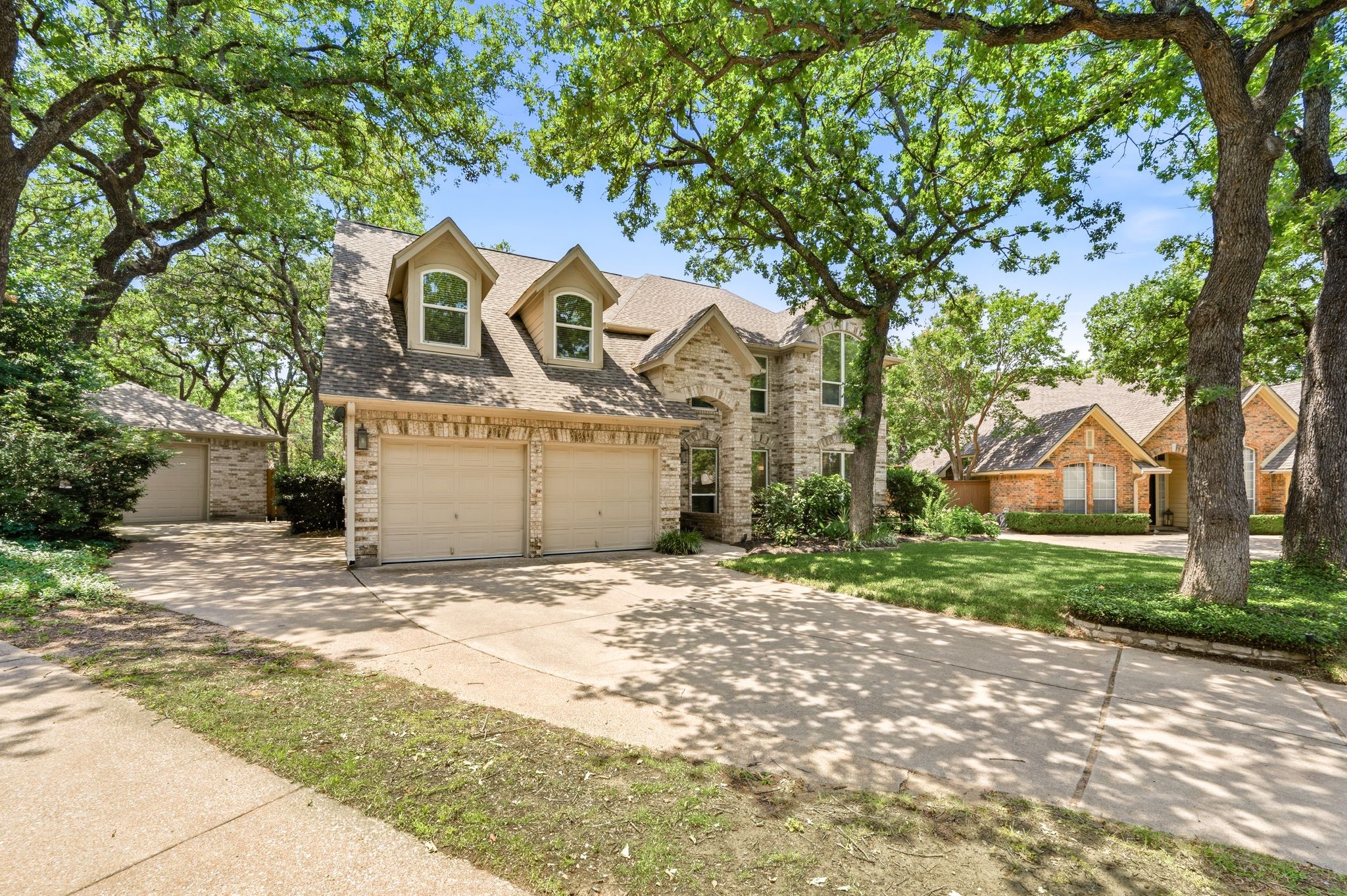 3906 Brookfield Drive