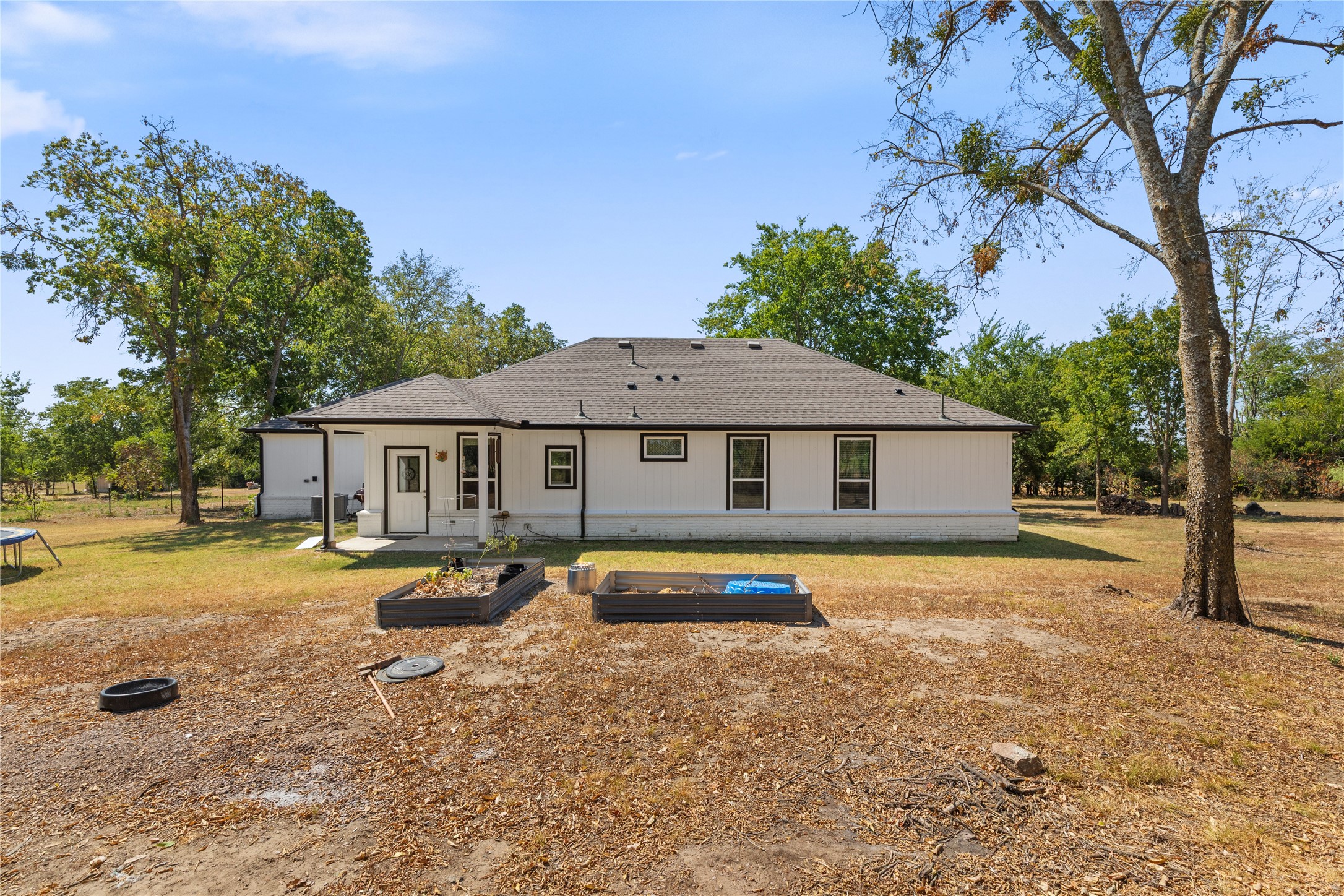 9647 Fm 1836