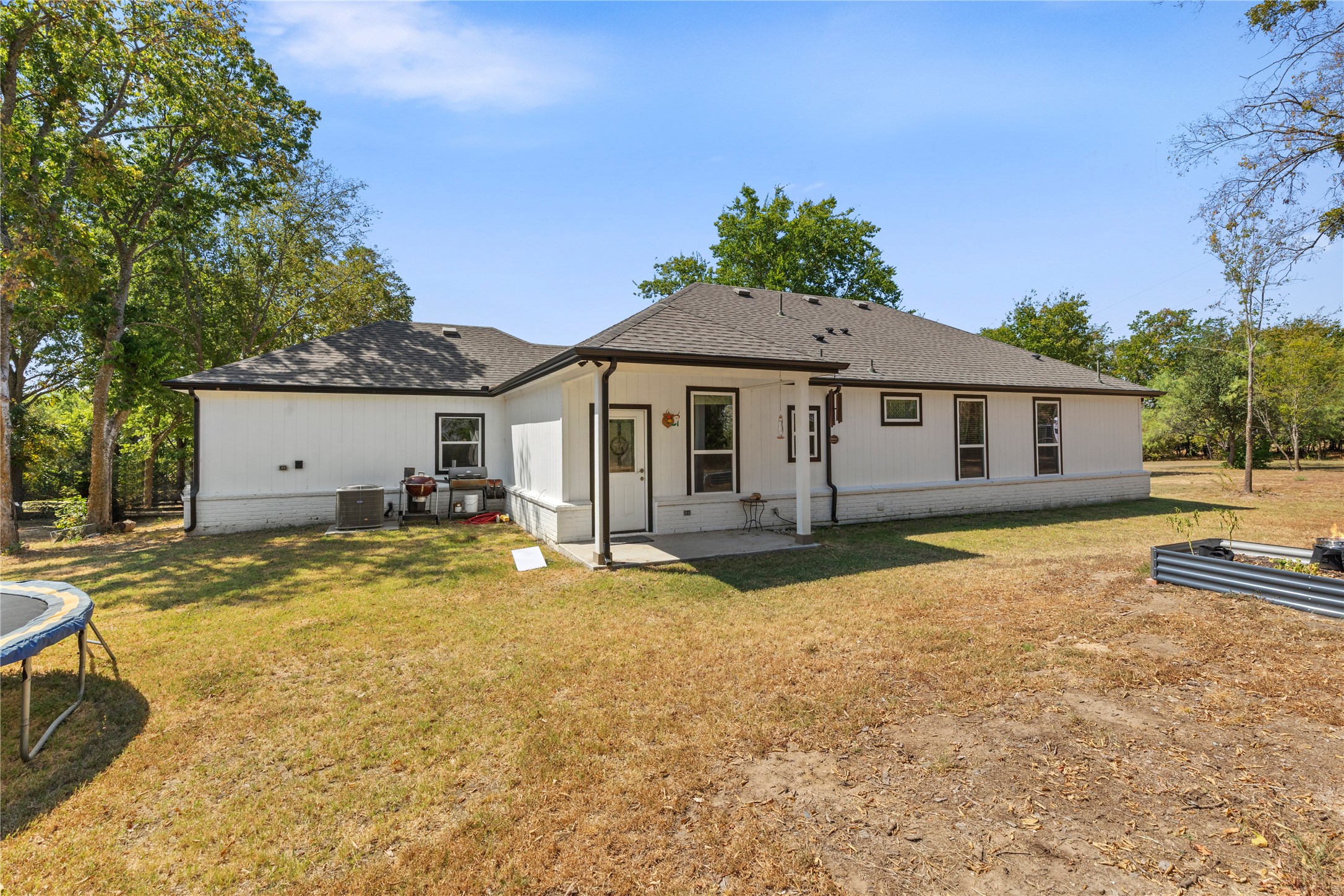 9647 Fm 1836