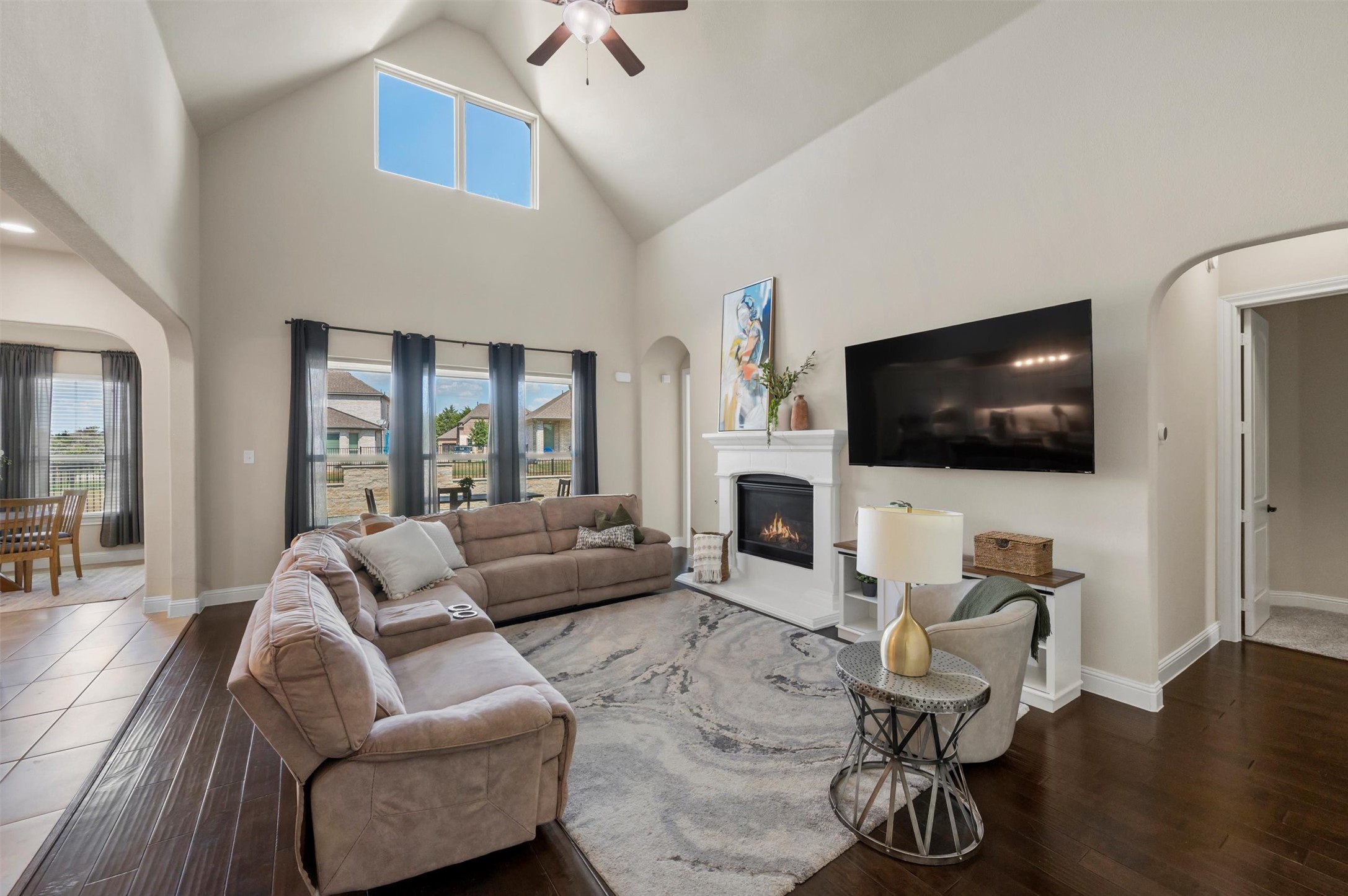 2427 Debracie Court