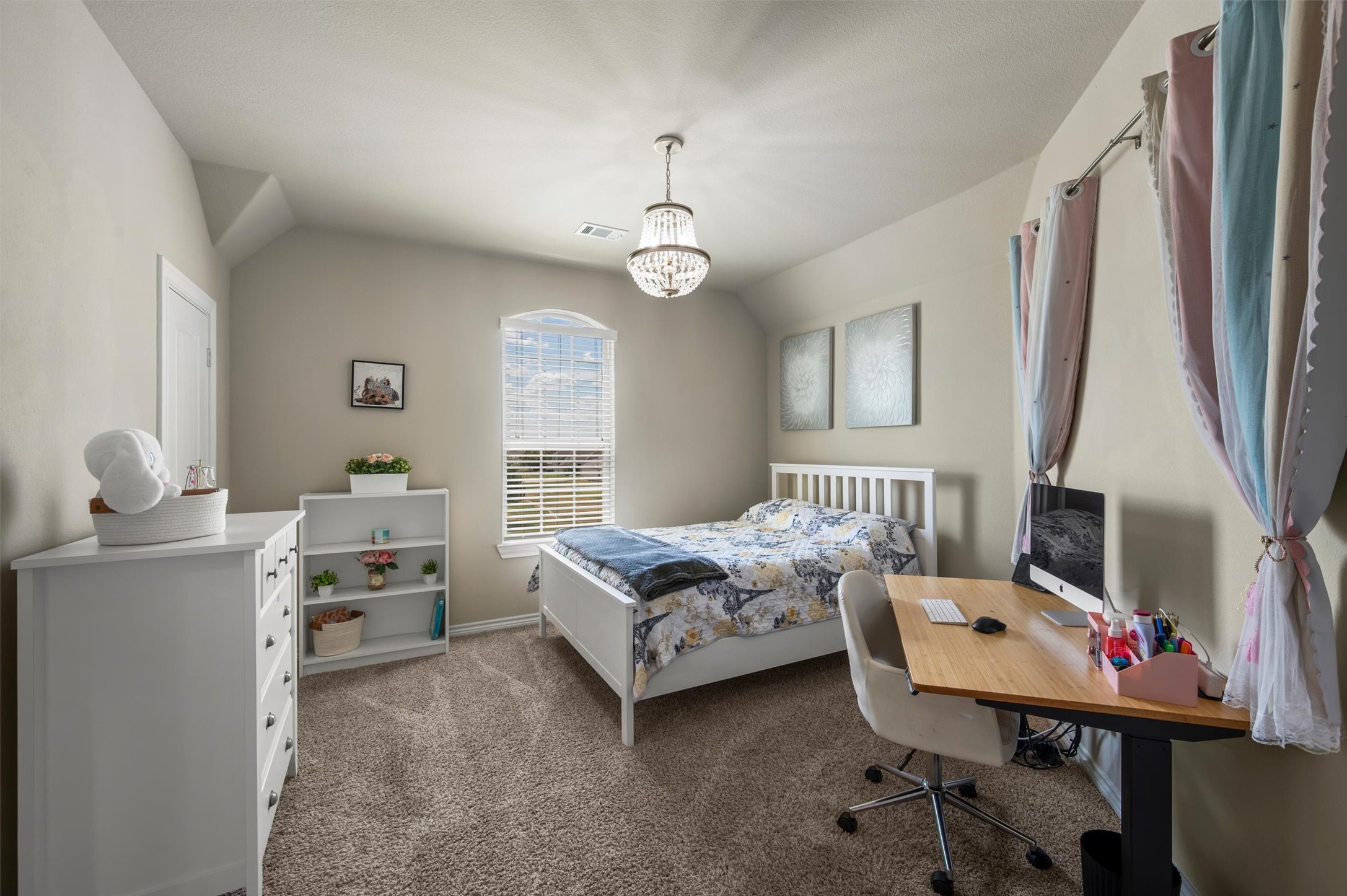 2427 Debracie Court