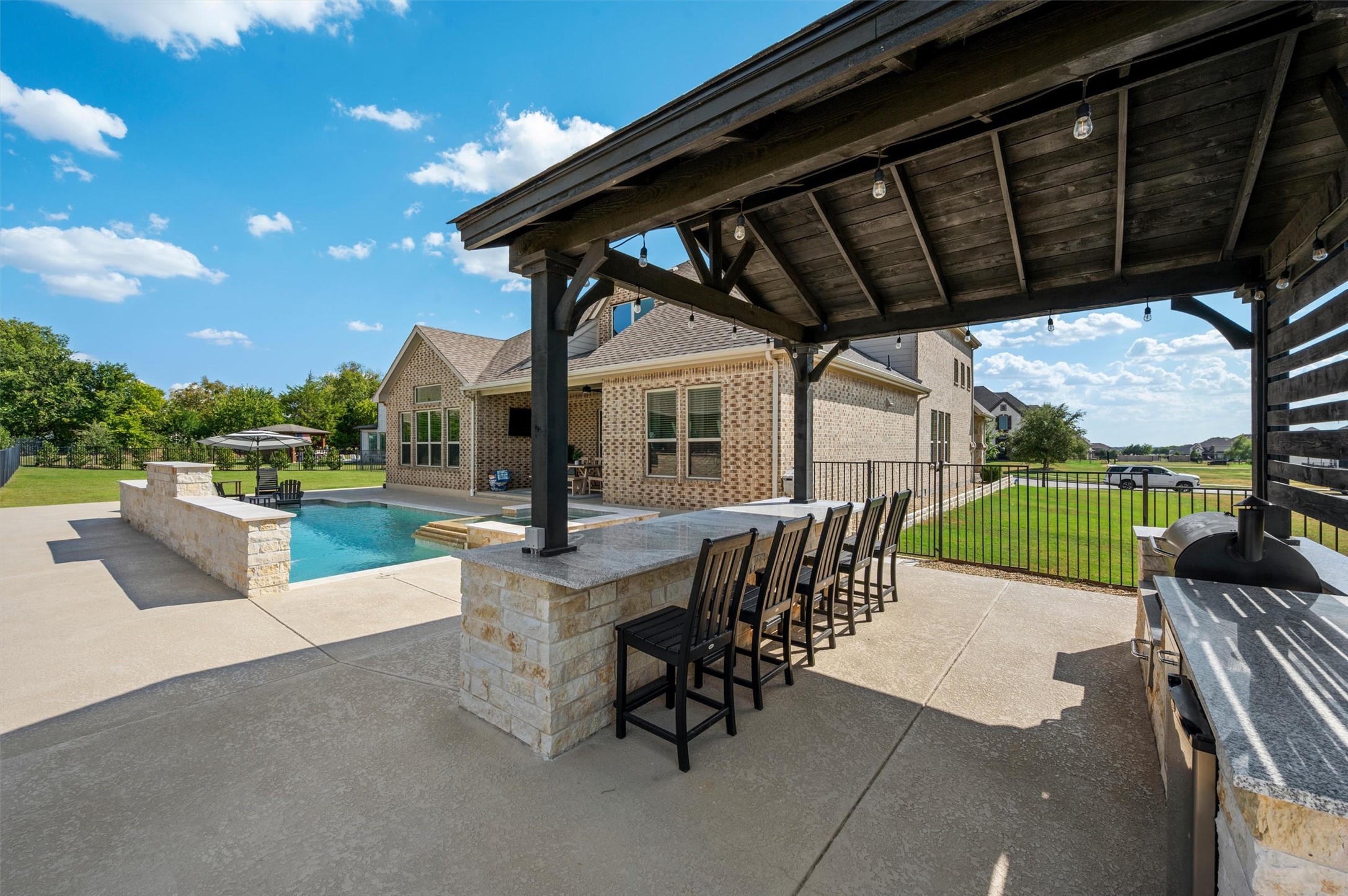 2427 Debracie Court