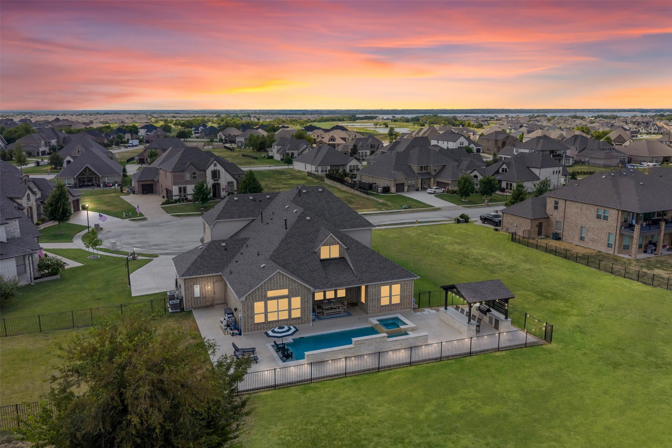 2427 Debracie Court