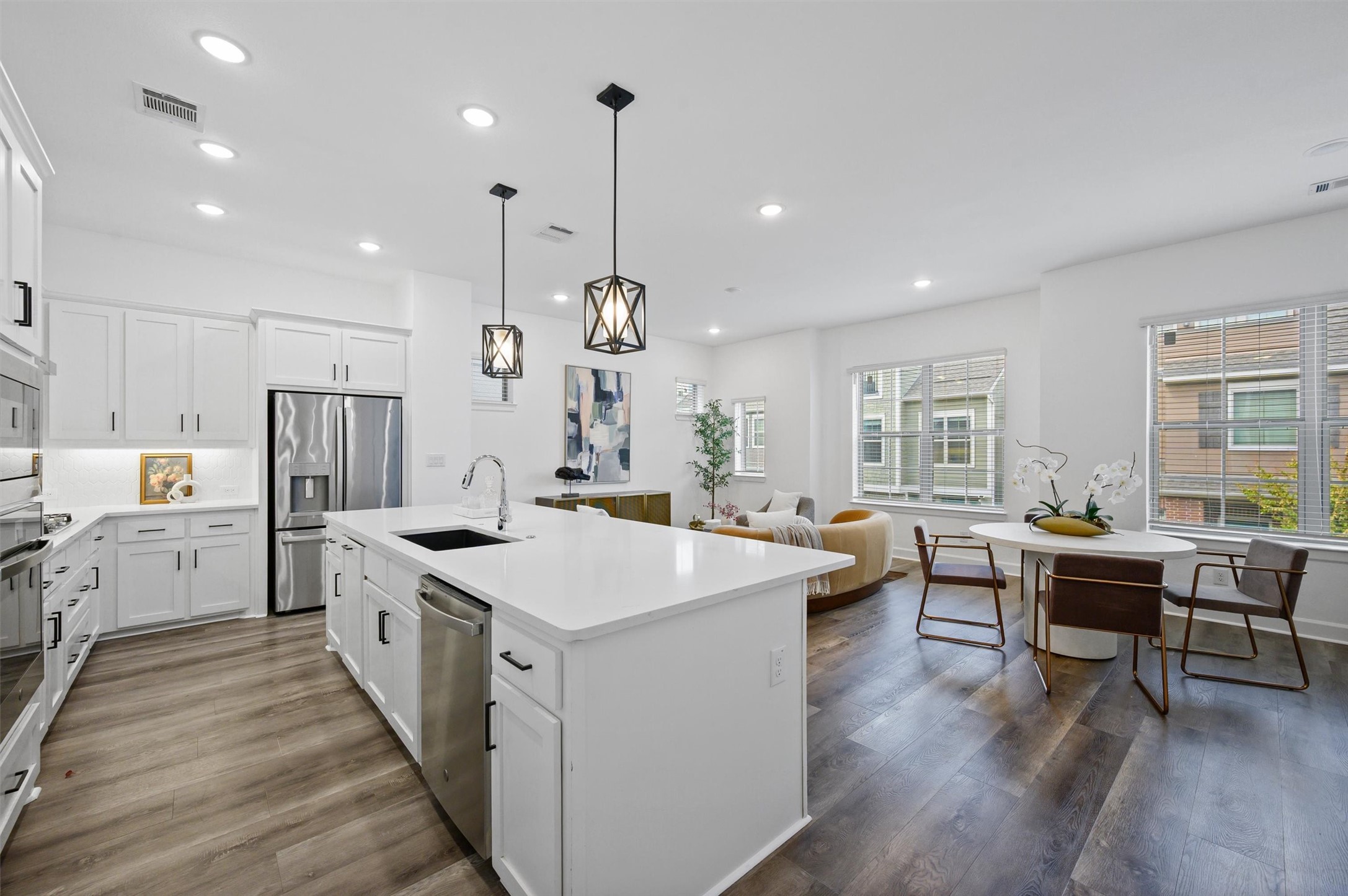 1047 Manacor Lane
