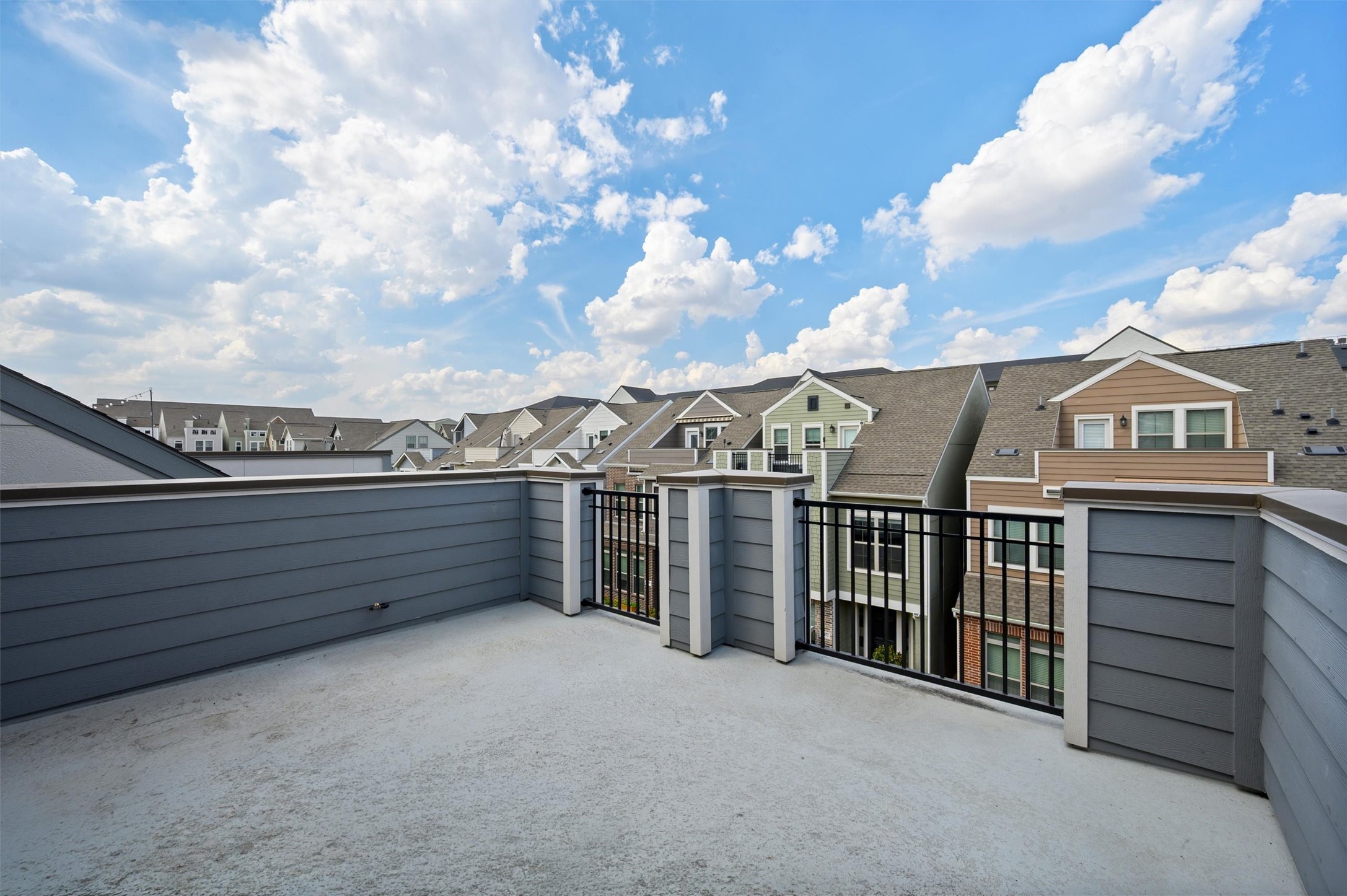 1047 Manacor Lane