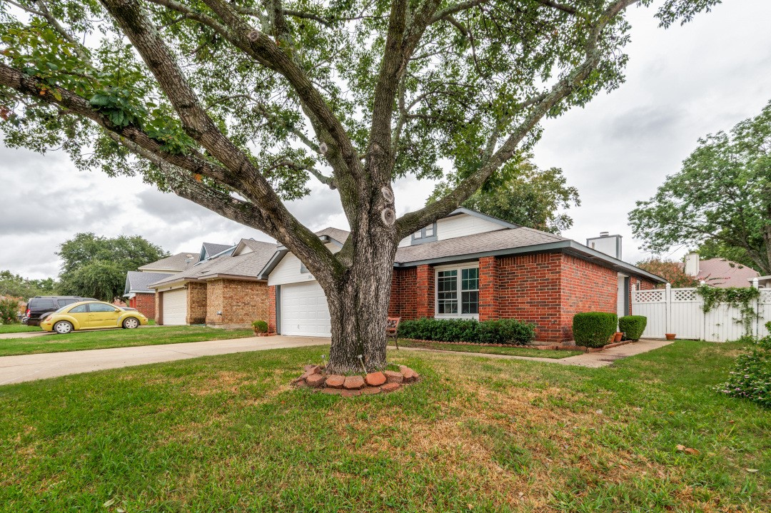 5814 Fox Hunt Drive
