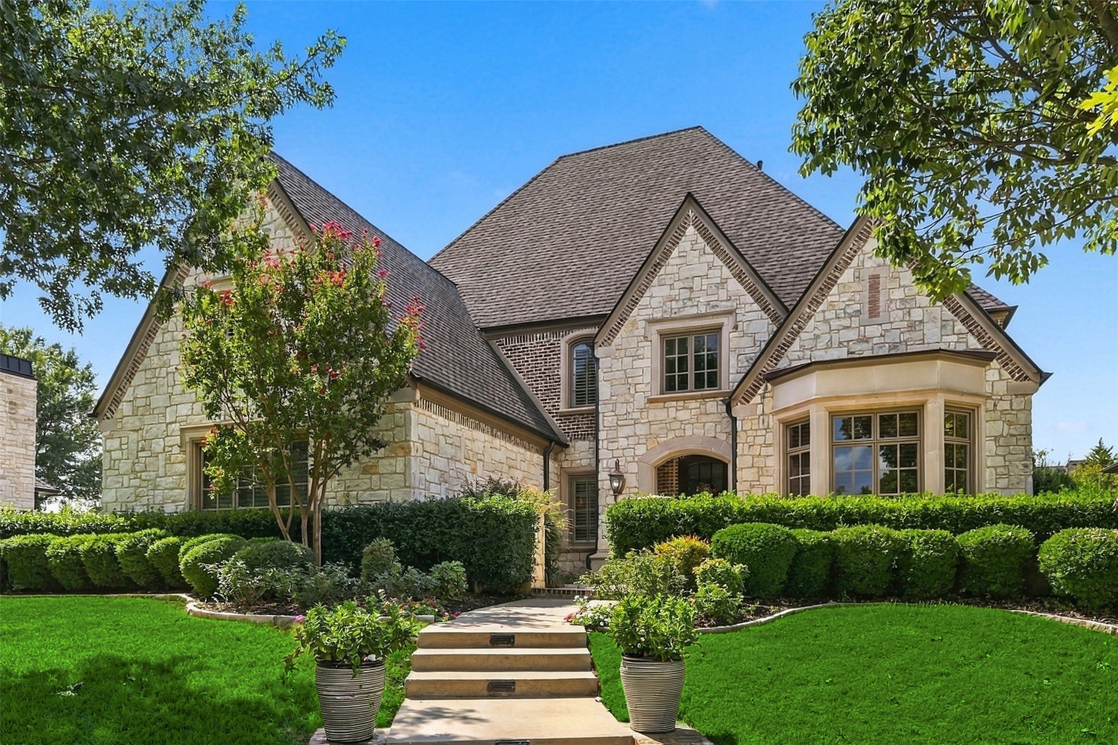 6108 Burnham Circle