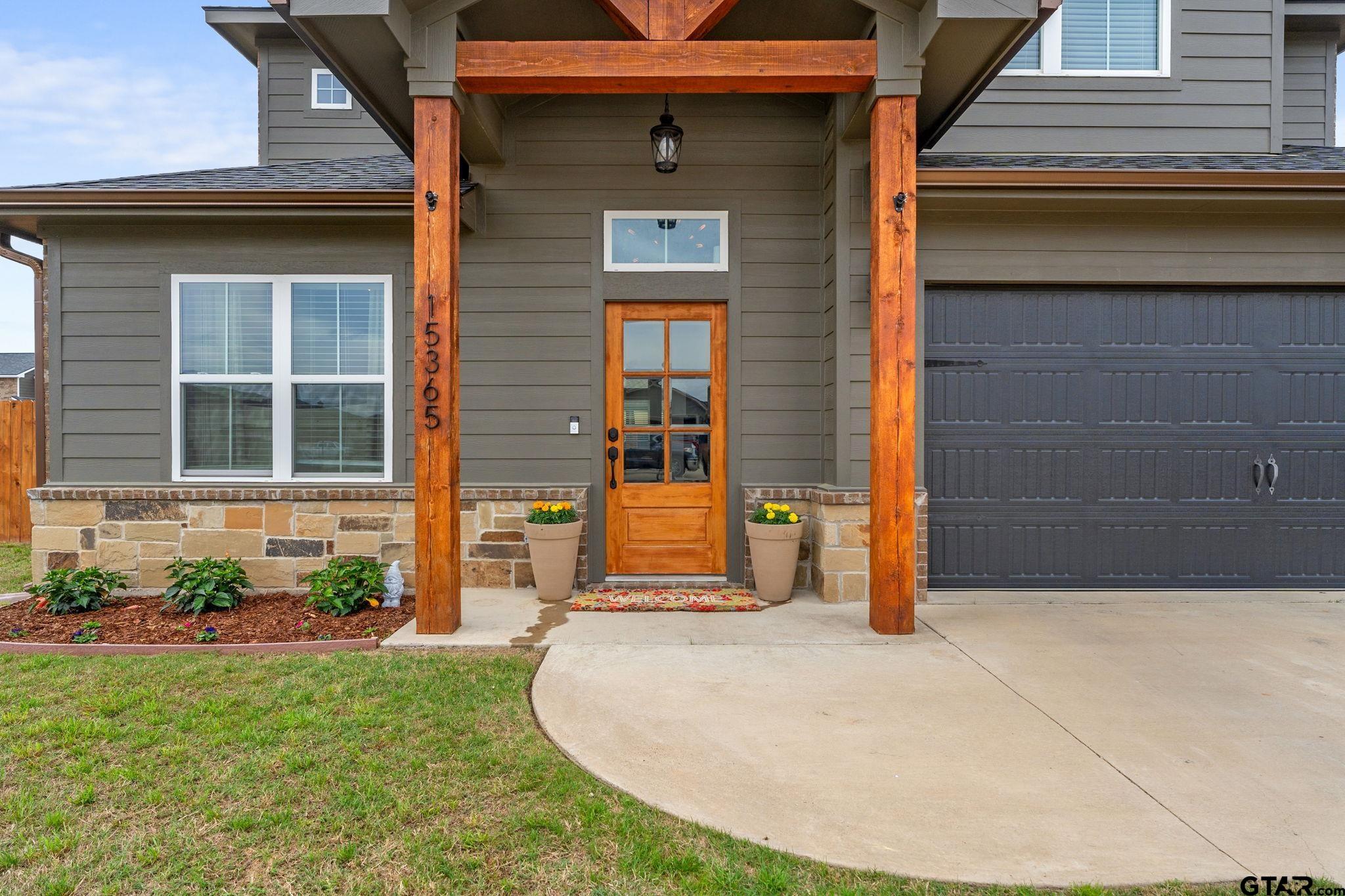 15365 Spring Oaks Dr