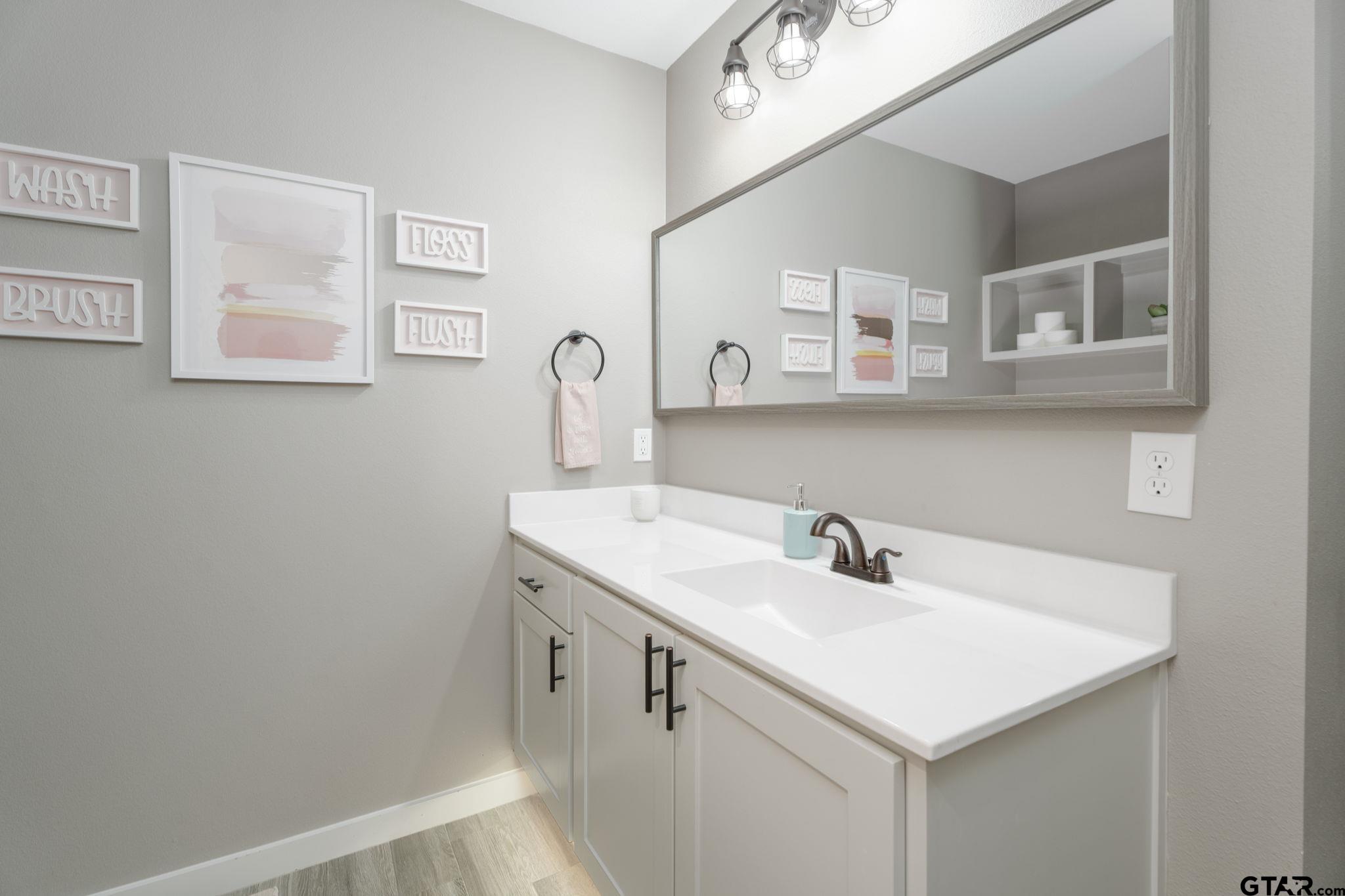 15365 Spring Oaks Dr