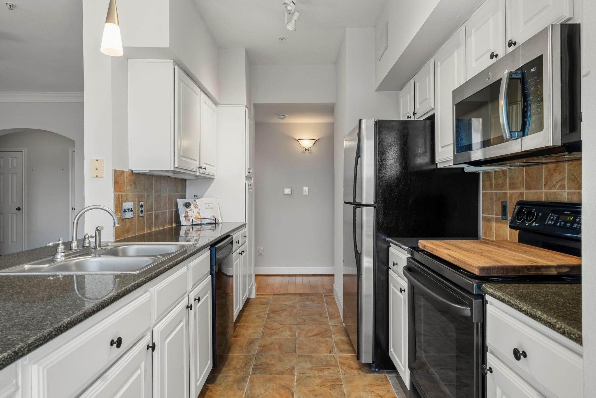 7701 Rialto BLVD # 1426