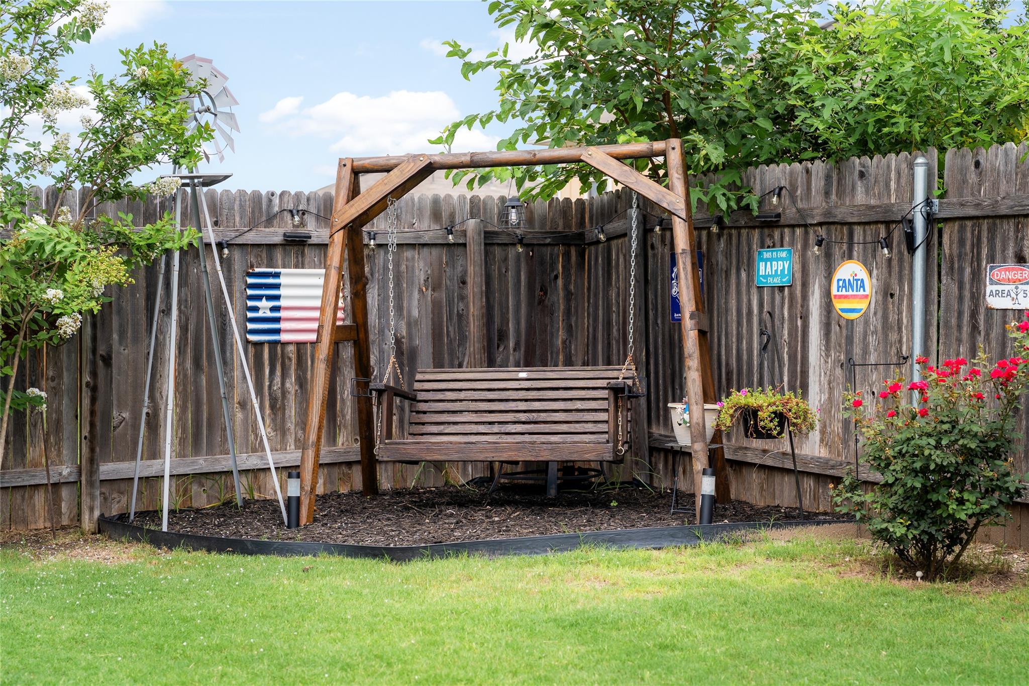 249 Wapiti RD