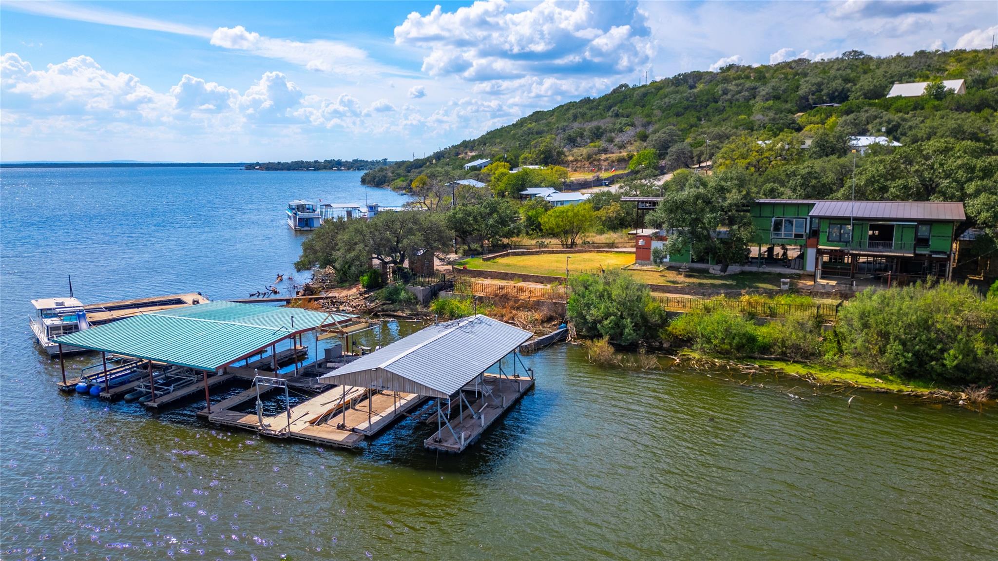 325 Eagle Rest LN NW