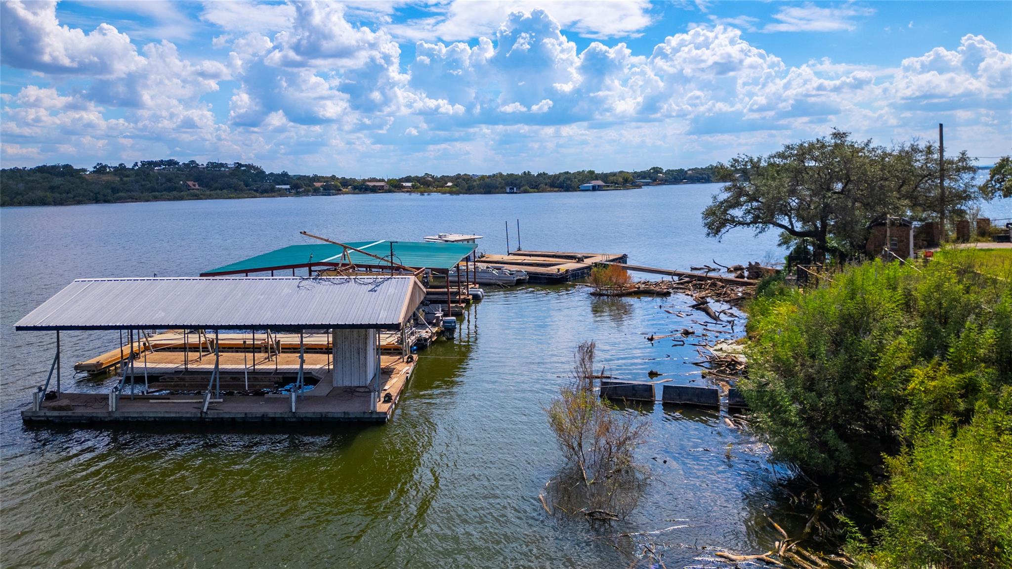 325 Eagle Rest LN NW