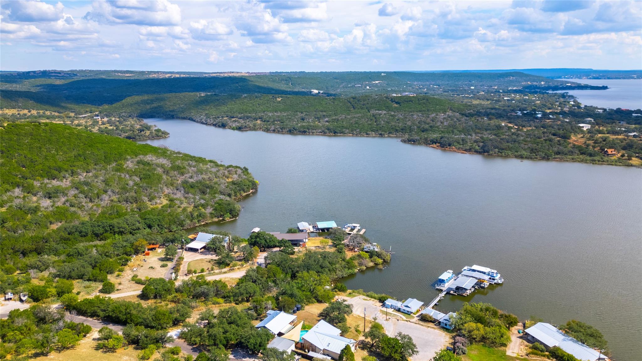 325 Eagle Rest LN NW