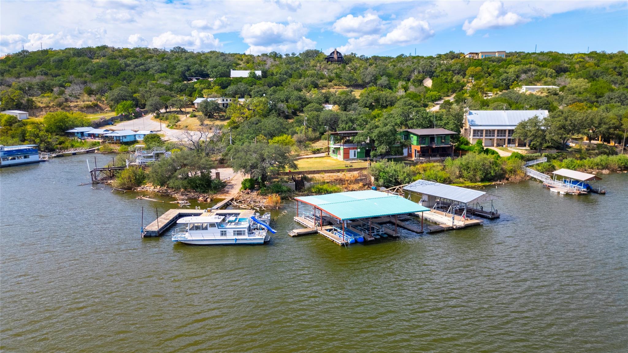 325 Eagle Rest LN NW