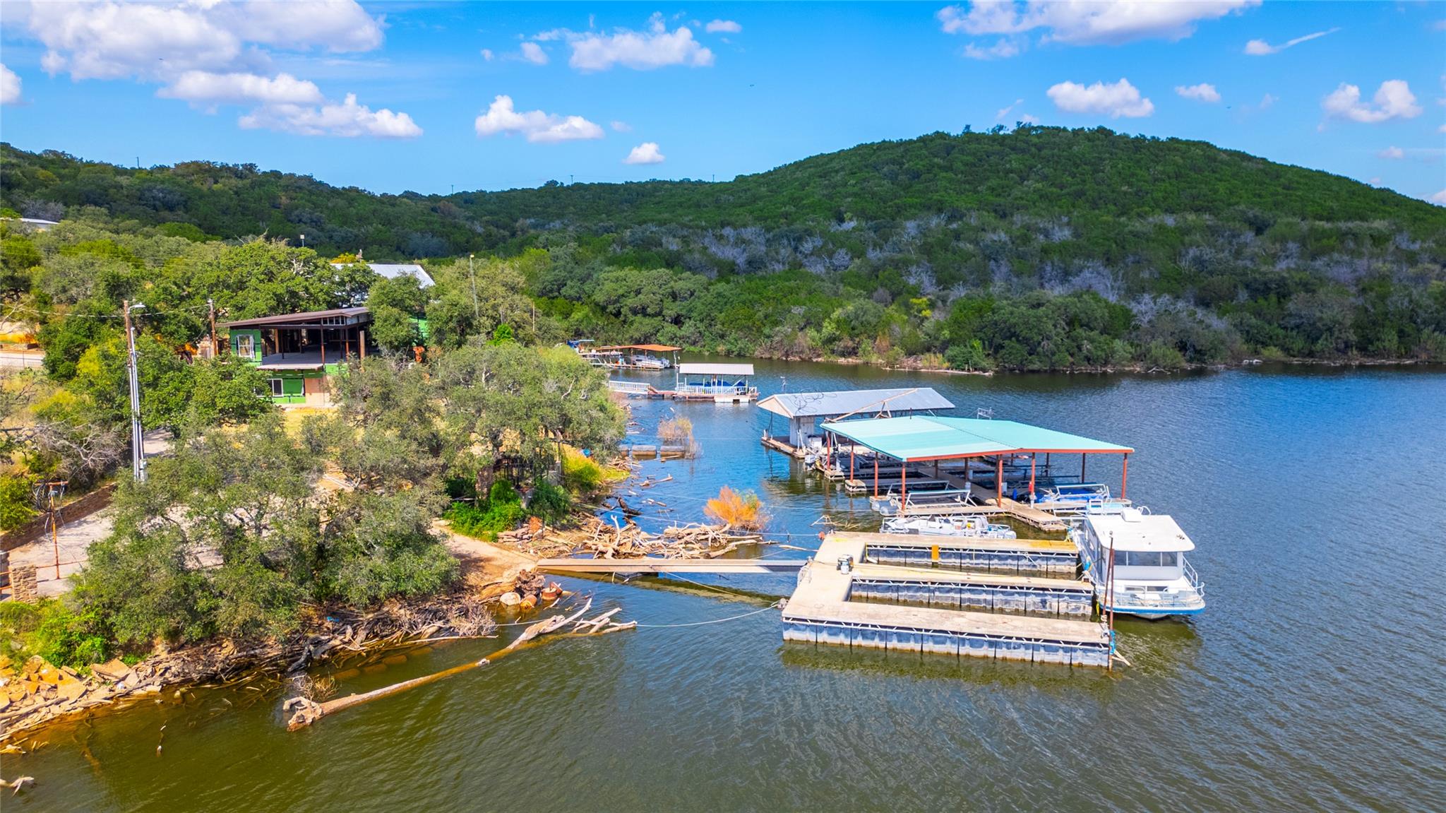 325 Eagle Rest LN NW