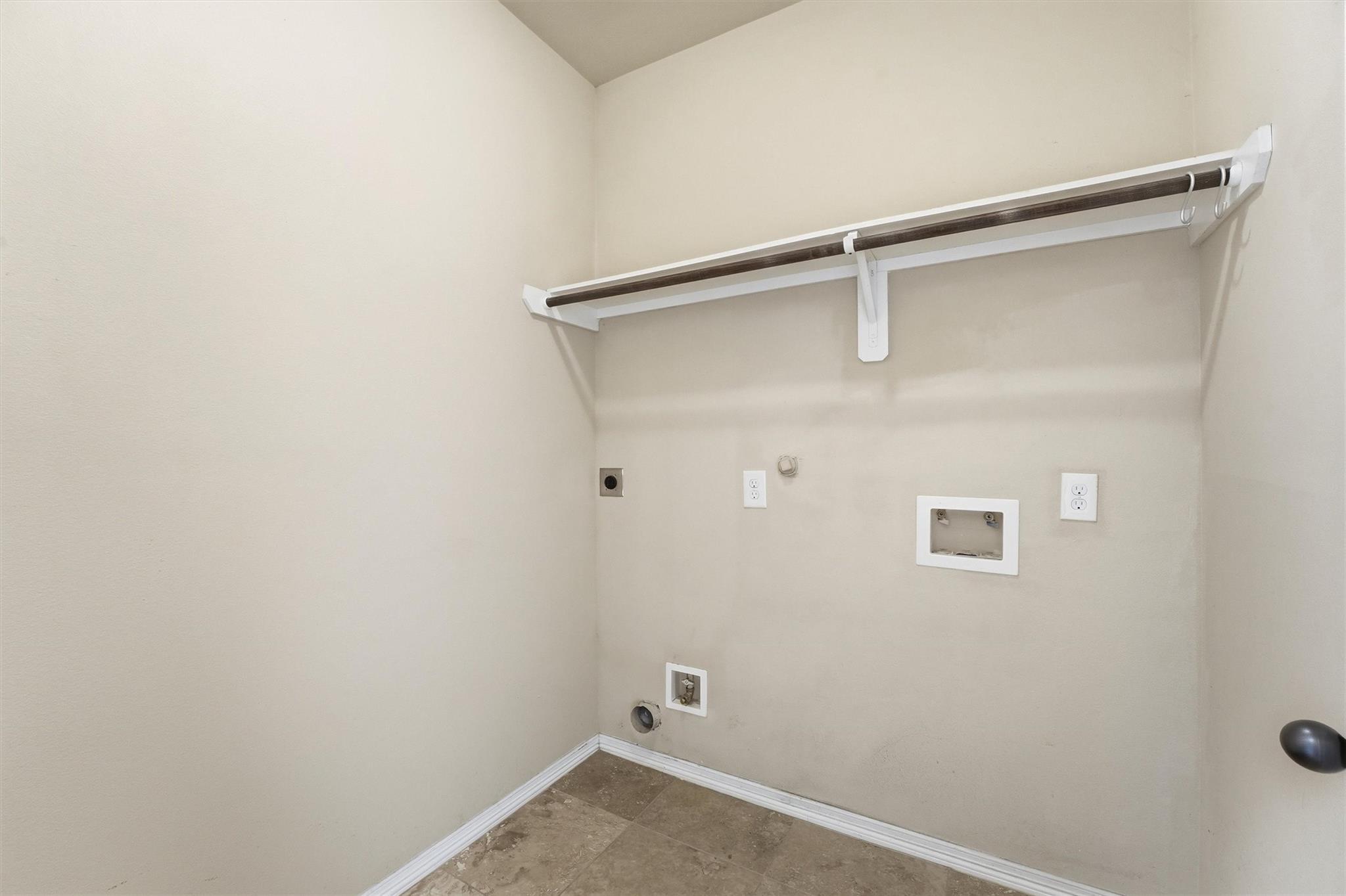 18923 Roseworth Court