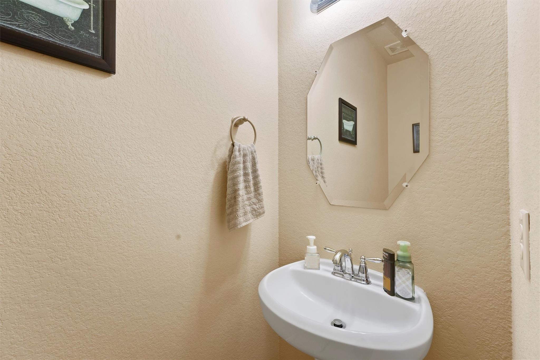 24506 Rossmore Hill Court