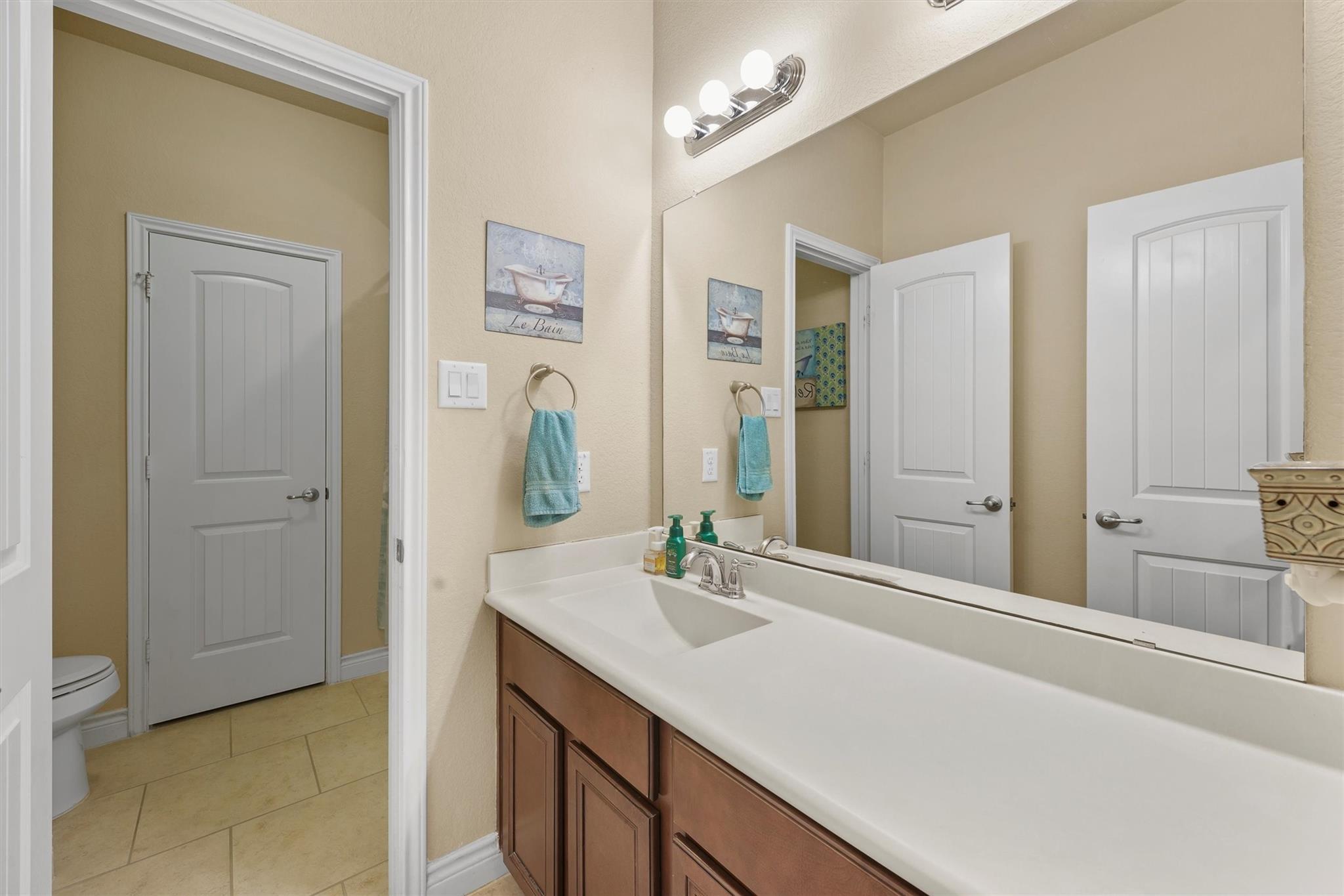 24506 Rossmore Hill Court