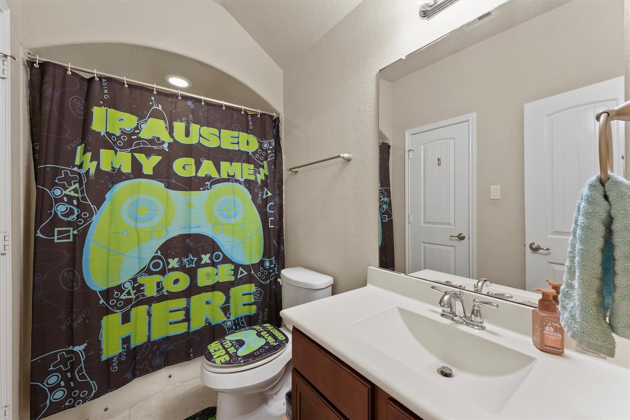 24506 Rossmore Hill Court