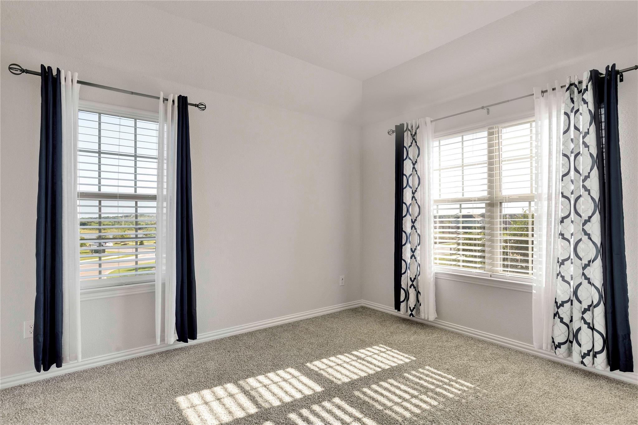 124 Leadtree LOOP