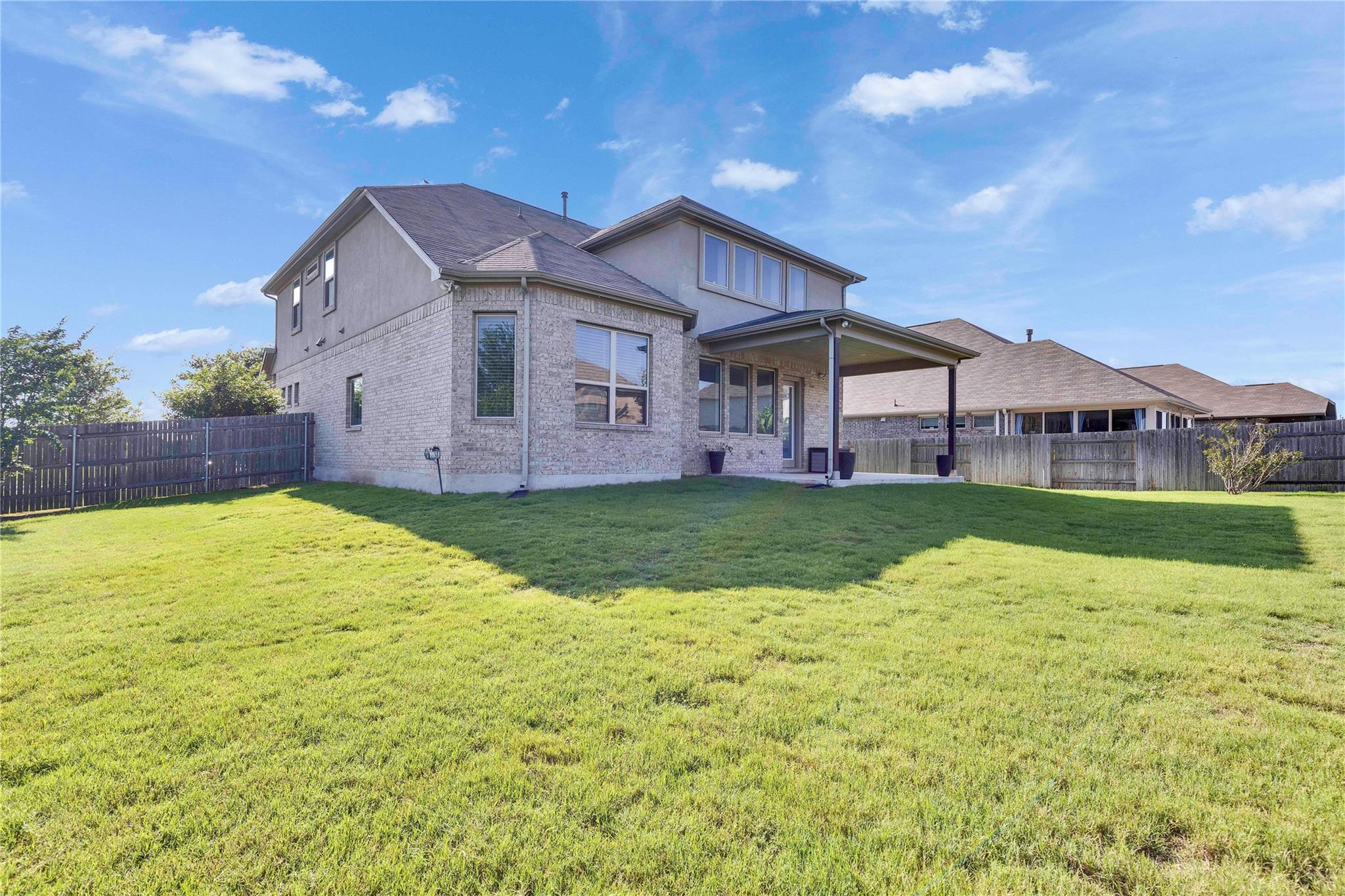 124 Leadtree LOOP