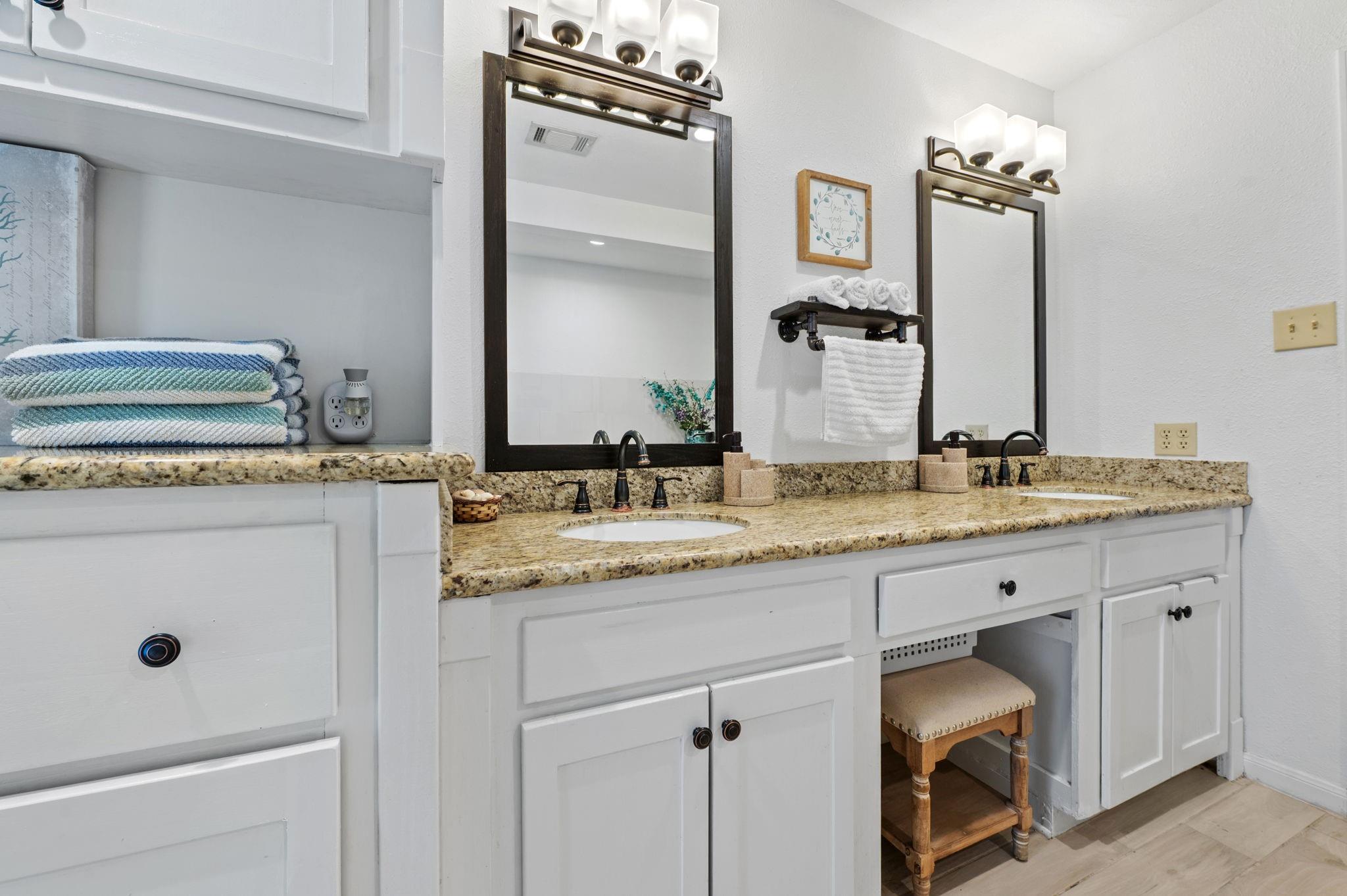 3707 Misty Ridge Dr Drive