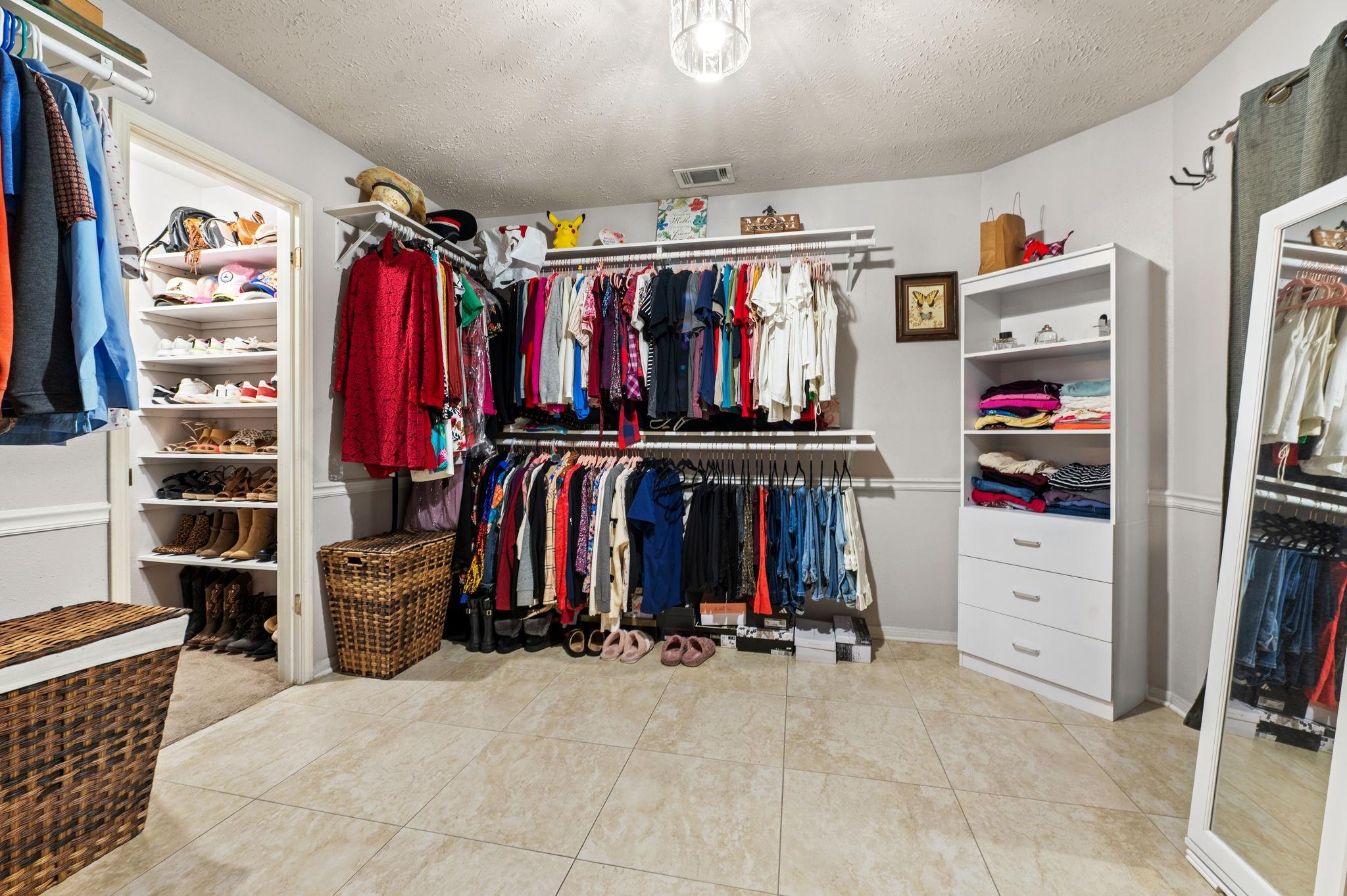 3707 Misty Ridge Dr Drive