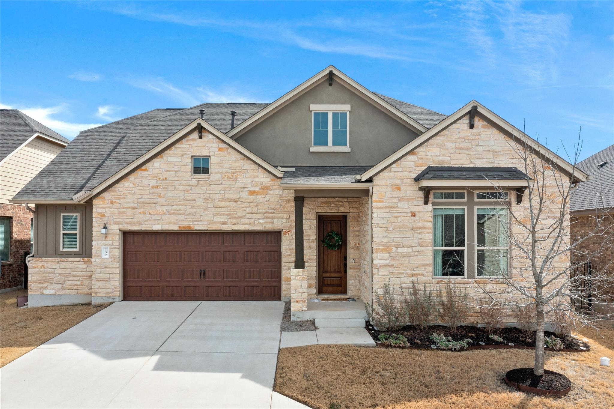 132 Village Oak DR
