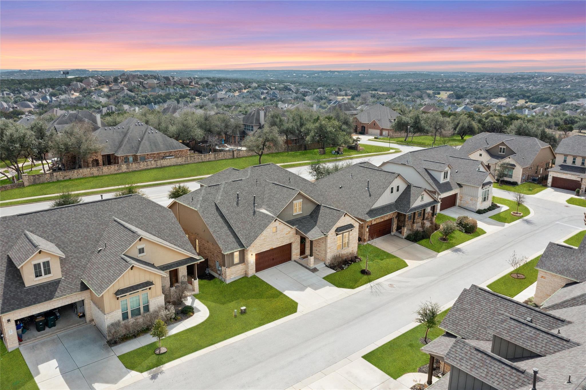 132 Village Oak DR