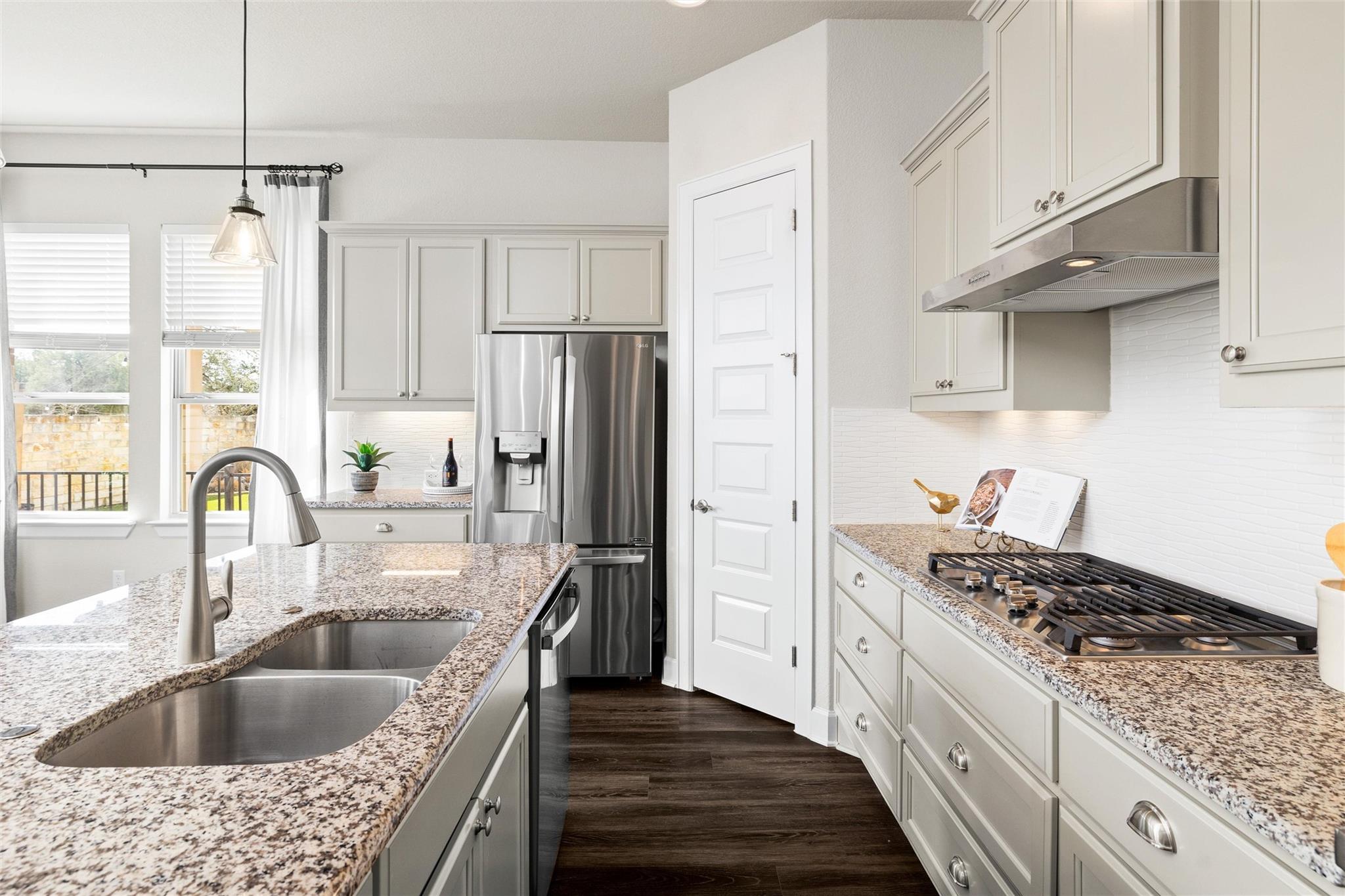 132 Village Oak DR
