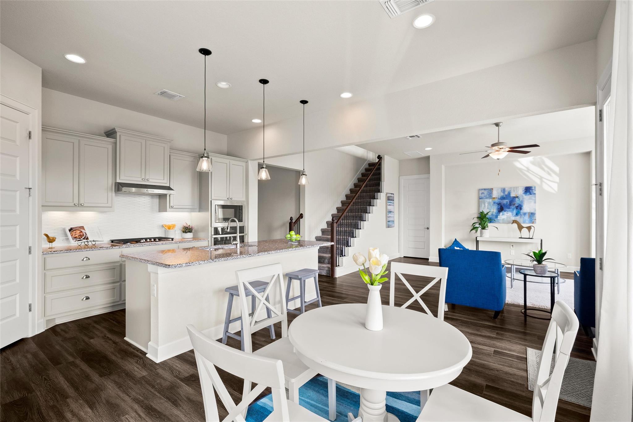 132 Village Oak DR