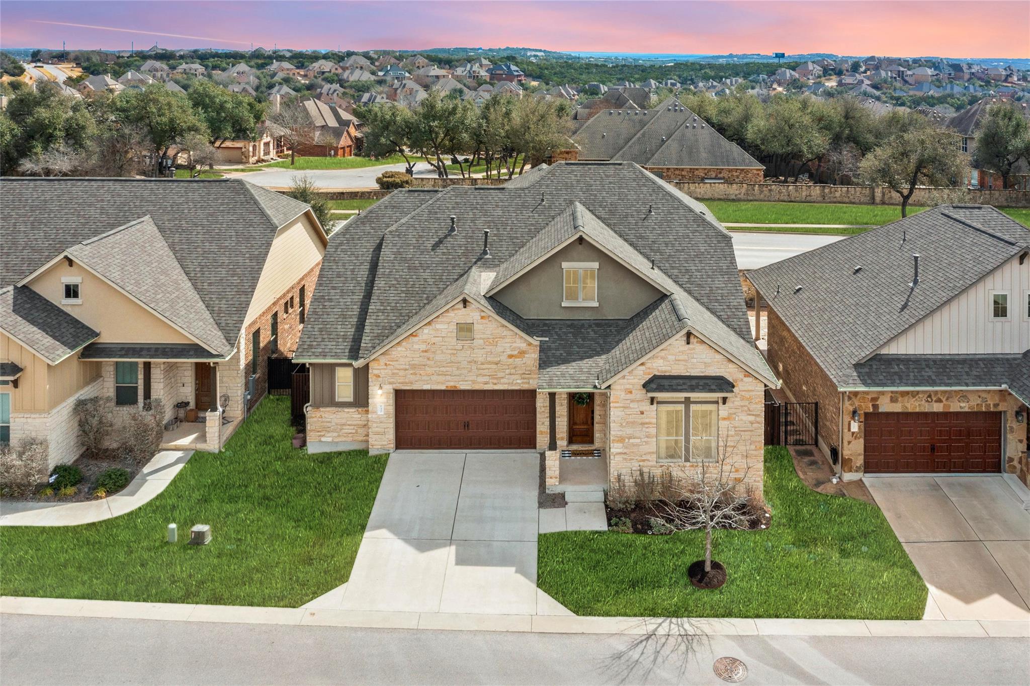 132 Village Oak DR