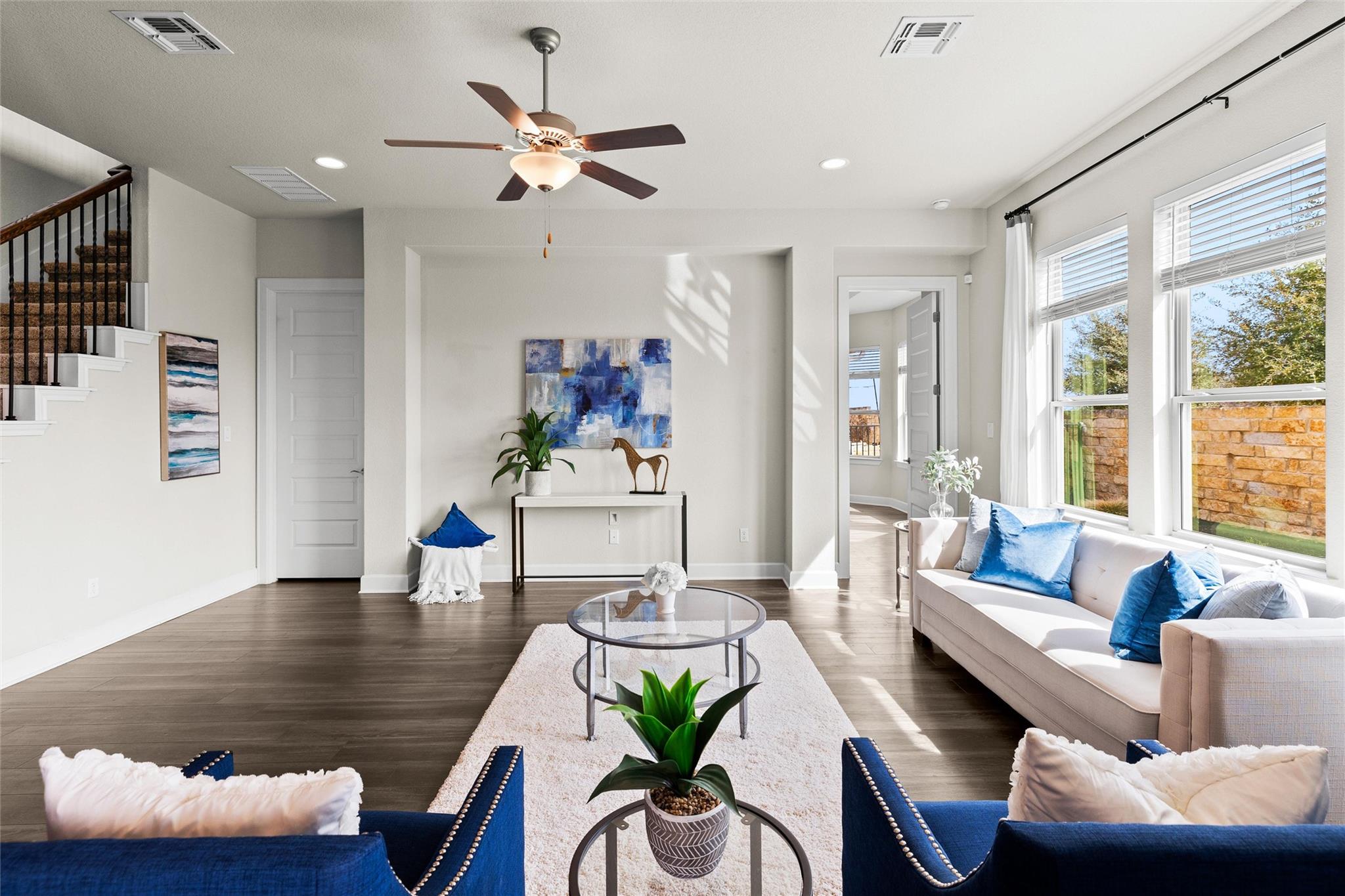 132 Village Oak DR