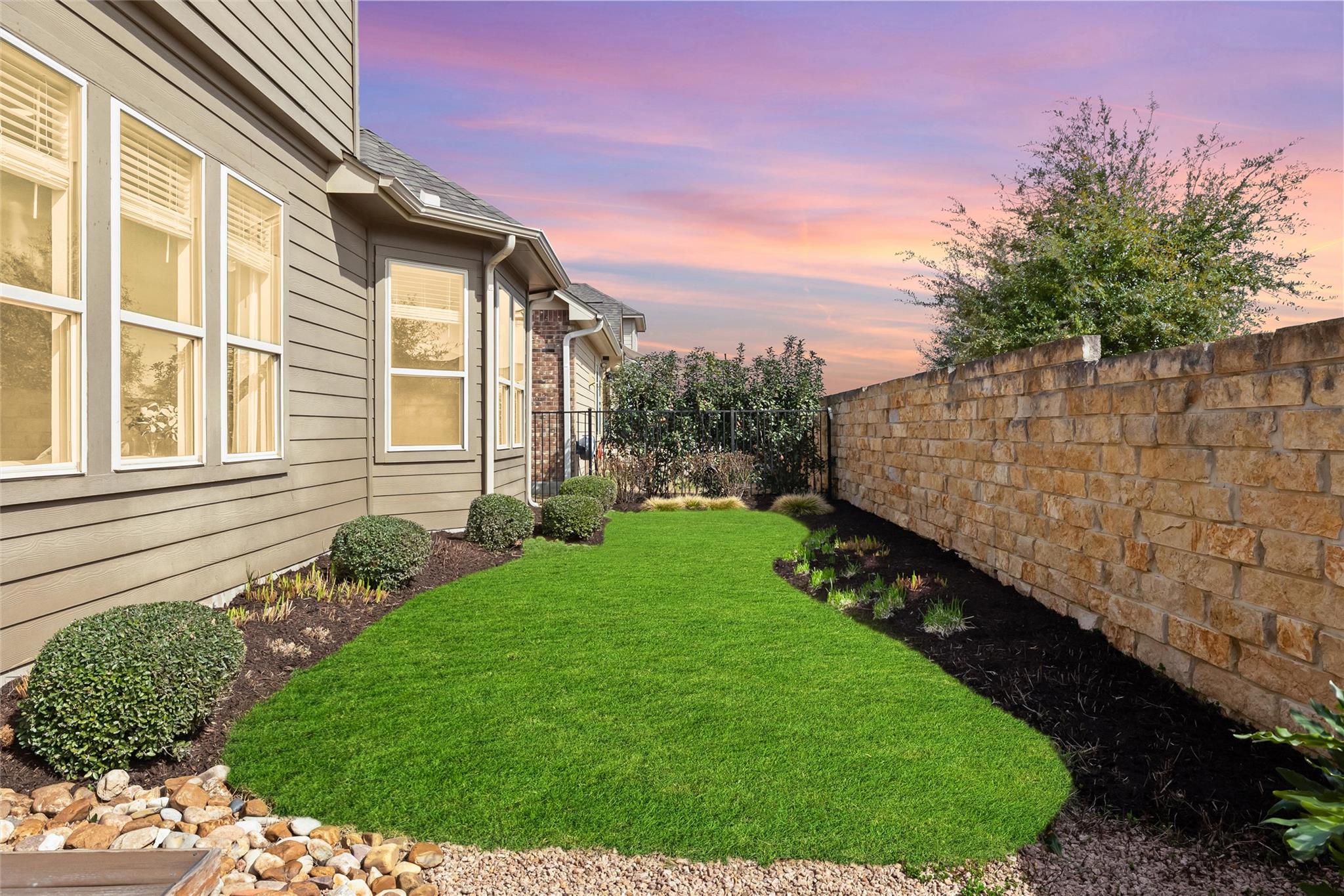 132 Village Oak DR