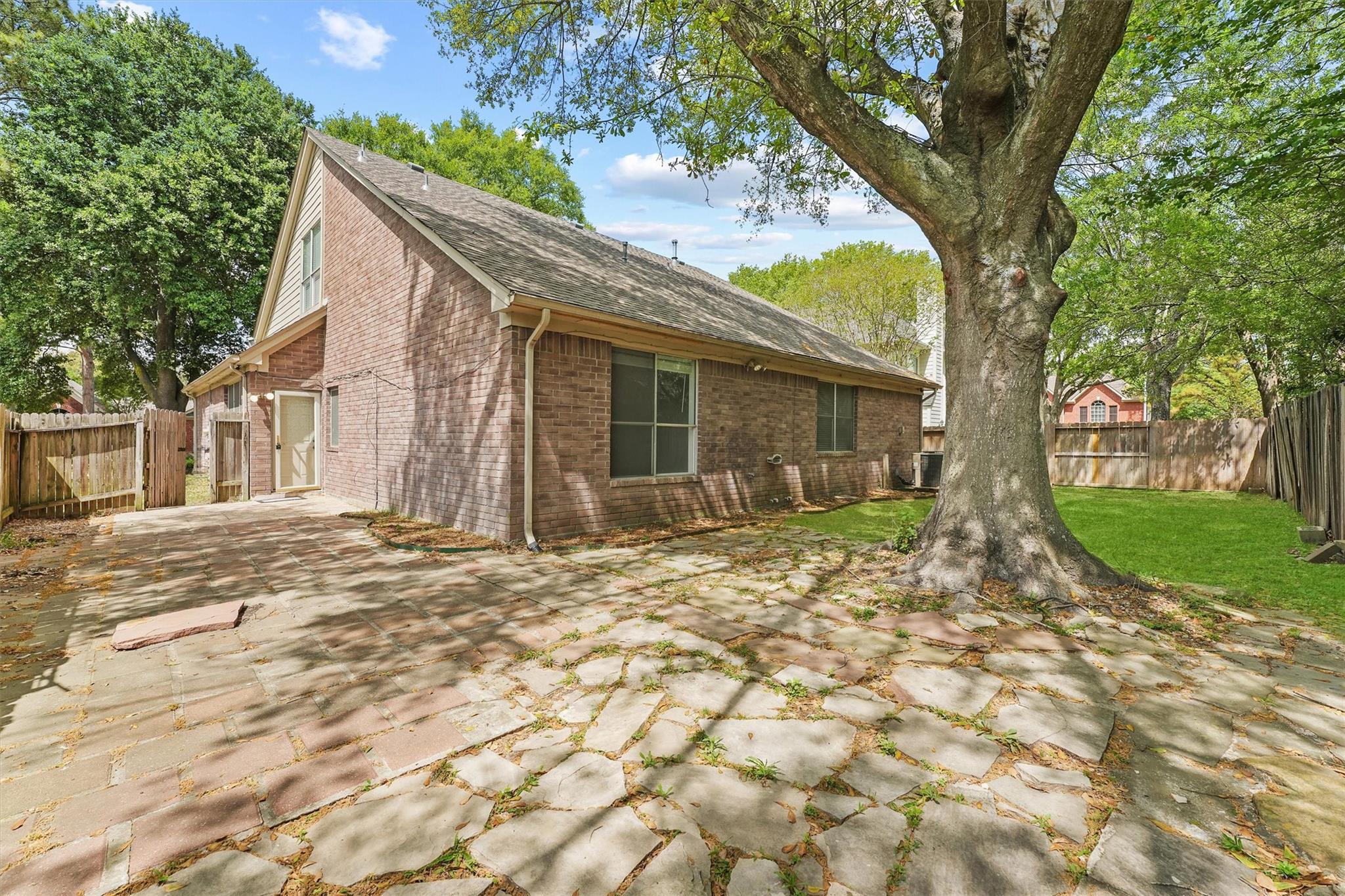 14518 Huntmont Drive