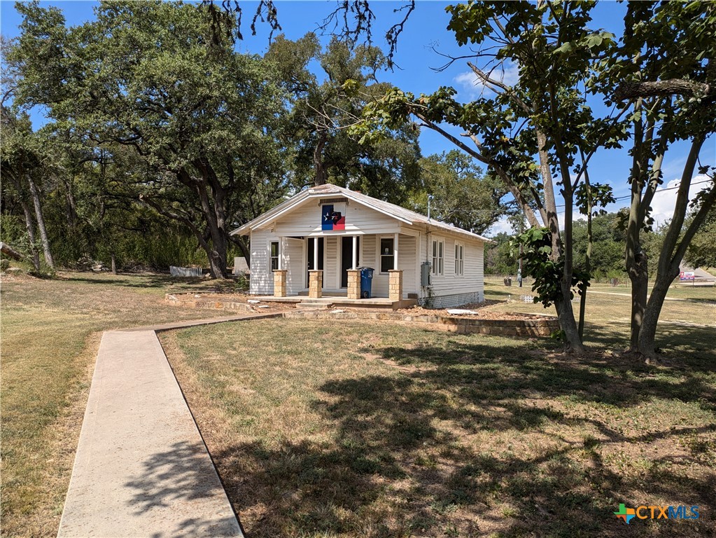 8950 Hwy 46
