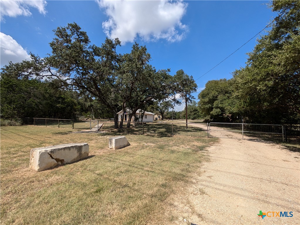 8950 Hwy 46