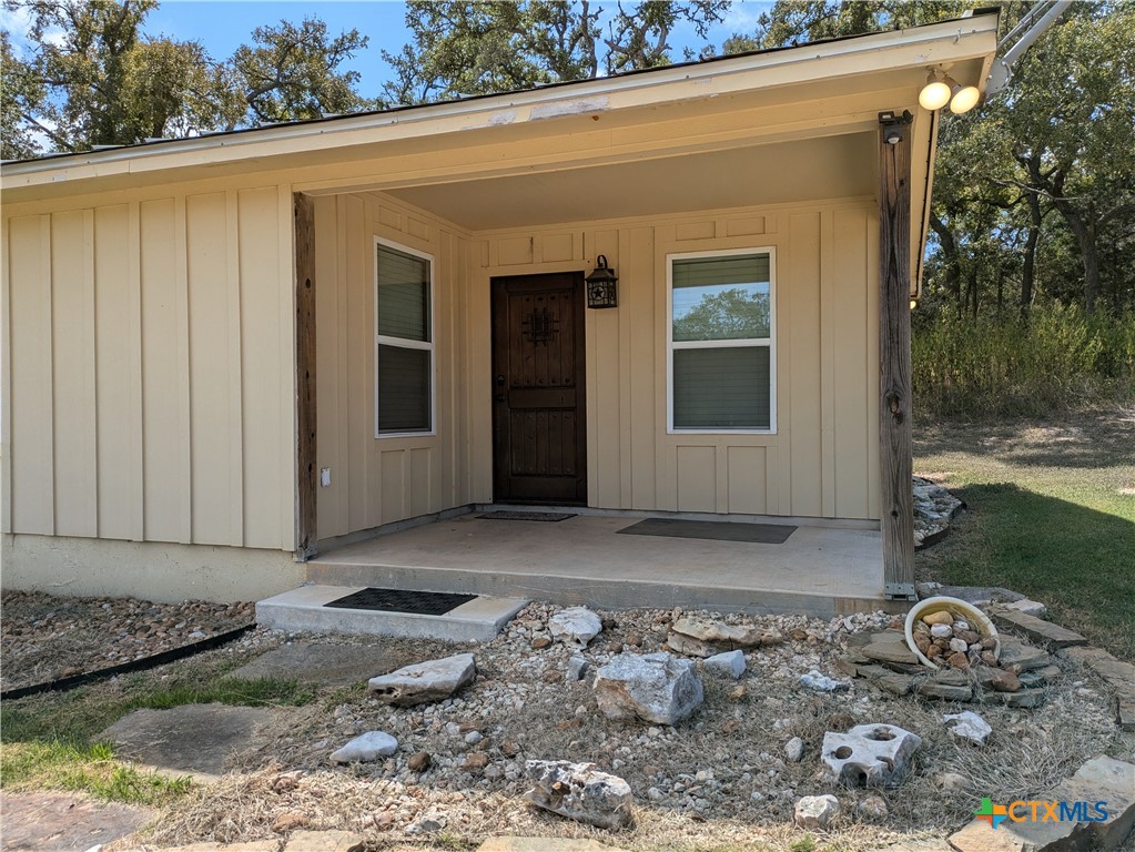8950 Hwy 46
