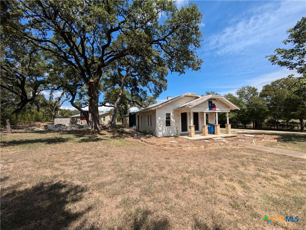 8950 Hwy 46