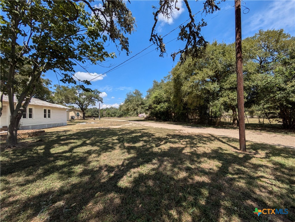 8950 Hwy 46
