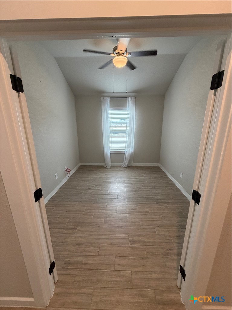 1100 River Wood