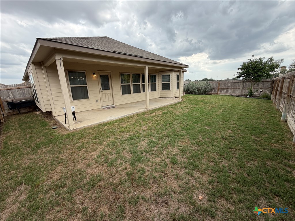 1100 River Wood