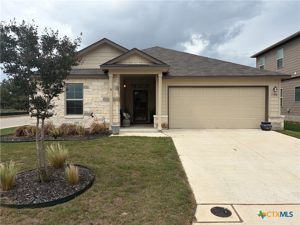 1100 River Wood