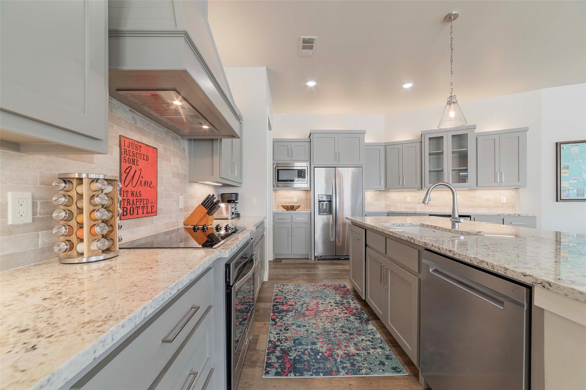 2228 Williams Lakeshore DR