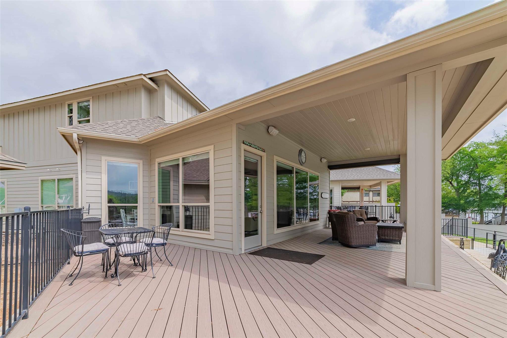 2228 Williams Lakeshore DR